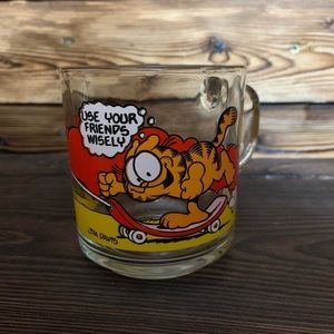 Vintage 1978 Garfield Collector Character Mug